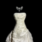 Ivory white strapless fitted waist slim-fitting ball gown with a full skirt R6666