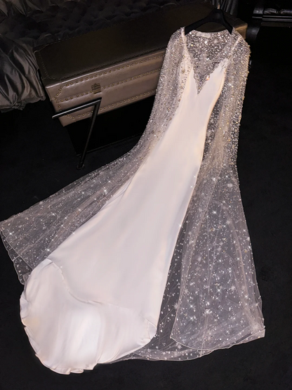 White halter-neck, fitted, sexy long ball gown/bridal dress R8752
