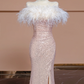 Light pink off-the-shoulder feather neckline, fitted waist, bodycon skirt, long ball gown/bridal dress R8297
