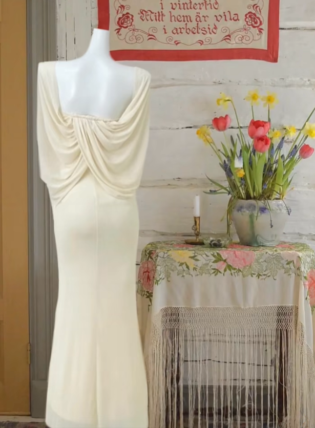 Apricot-colored sexy shawl-style fitted waist bodycon long ball gown R6228