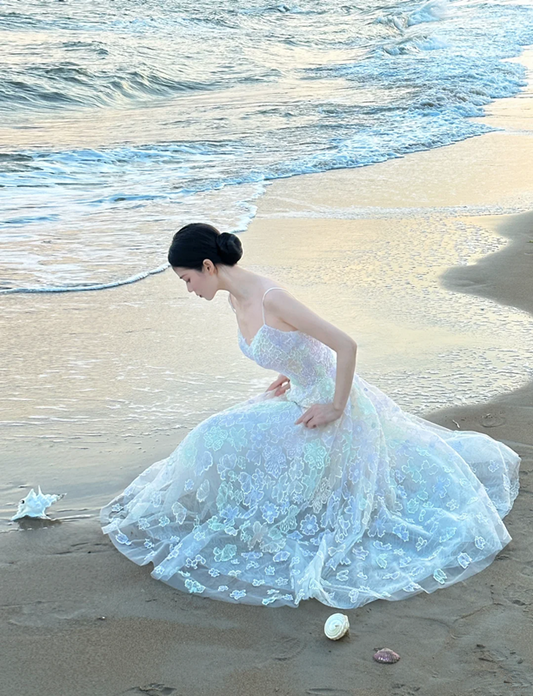 White sheer spaghetti‑strap waist‑cinched slim‑fit appliqué long prom gown, wedding dress R8012