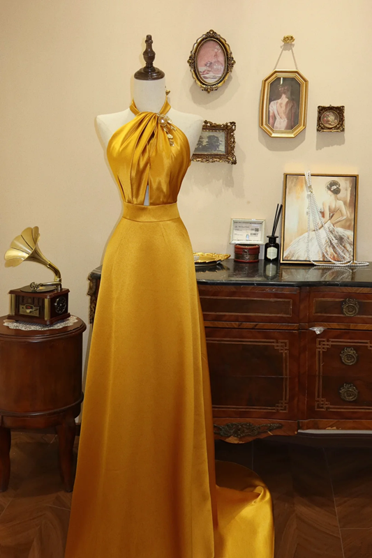 Mustard yellow halter neck fitted waist long ball gown R7179