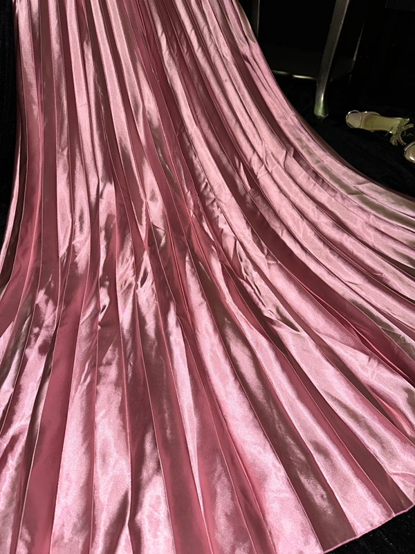 Pink halter neck fitted waist elegant long ball gown R6865