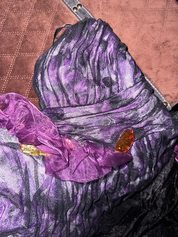 Green strapless, fitted waist, puffy princess-style long ball gown R7024