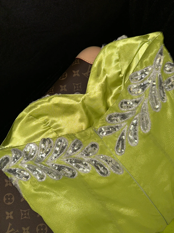 Yellow-green strapless, fitted, bodycon, mermaid-style long ball gown R6986