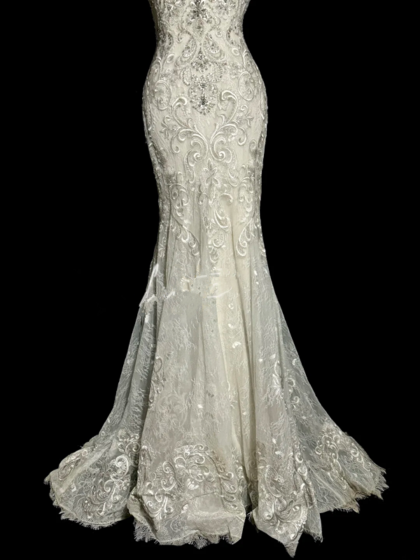 White halter-neck lace fitted bodycon long ball gown R6667