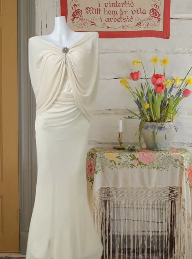 Apricot-colored sexy shawl-style fitted waist bodycon long ball gown R6228