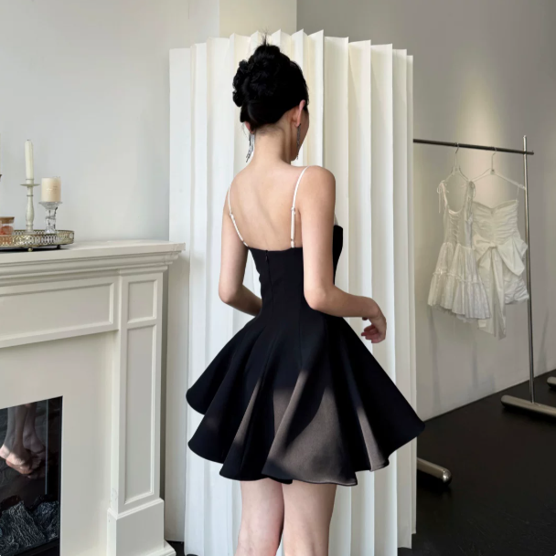 Sweet Black A-Line Spaghetti Straps Spliced Bodycon Mini Evening Dress Homecoming Dress RS326