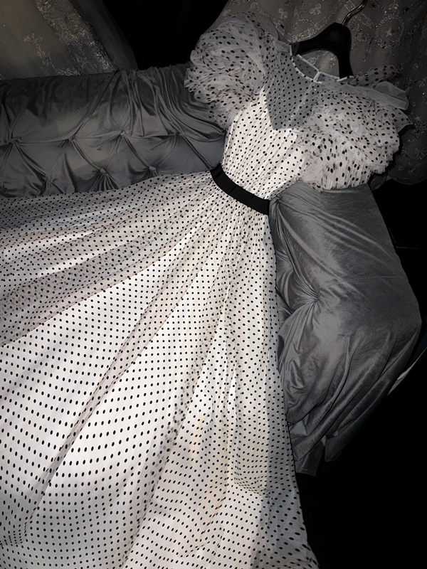 White polka dot puff sleeves, fitted waist, A-line skirt, long ball gown, bridal dress R8754