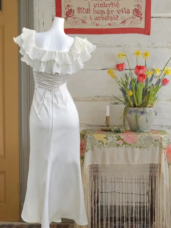 White ruffled neckline slim waist sexy maxi ball gown R6229