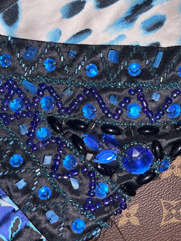 Blue halter neckline, sophisticated, fitted waist, elegant long ball gown R6947