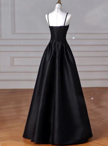 Minimalist Black A-Line Spaghetti Straps Corset Maxi Evening Dress RS339