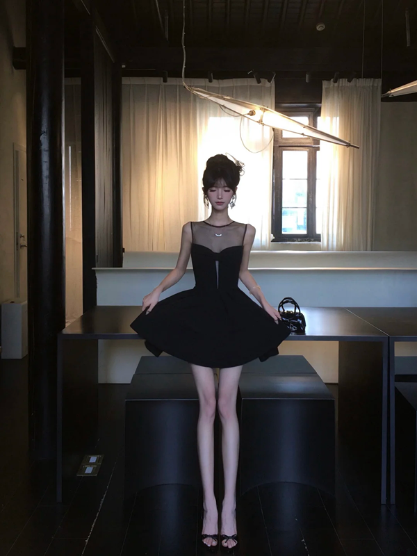 Black sleeveless slim waist tutu short homecoming dress R5058