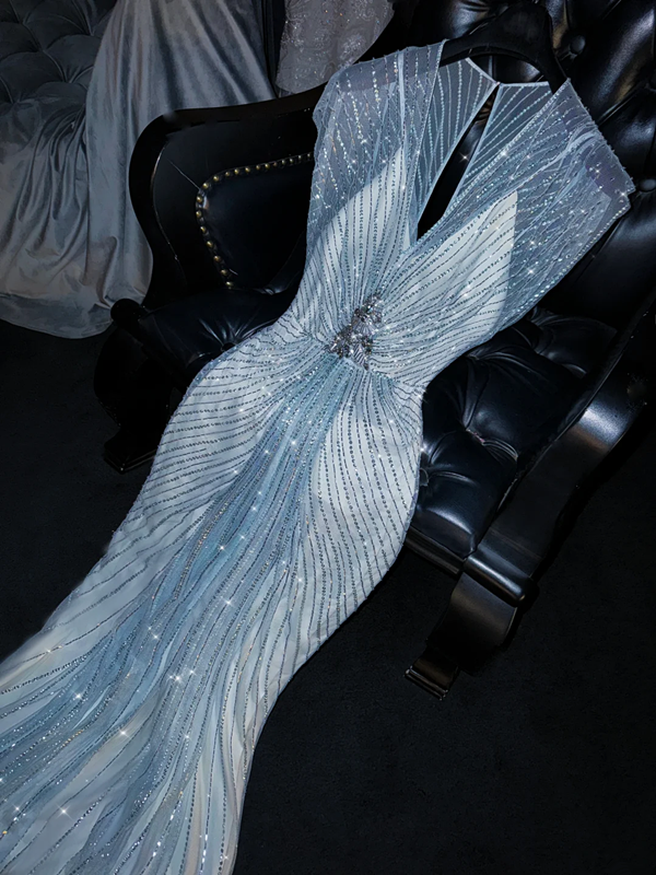 Light blue sleeveless fitted long sexy ball gown, bridal dress R8755