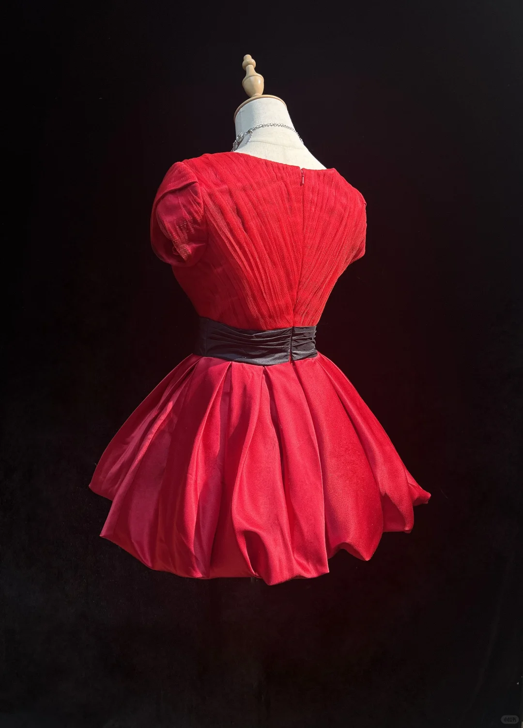 Red short-sleeved square collar waist slim fit short dress homecoming dress R4896