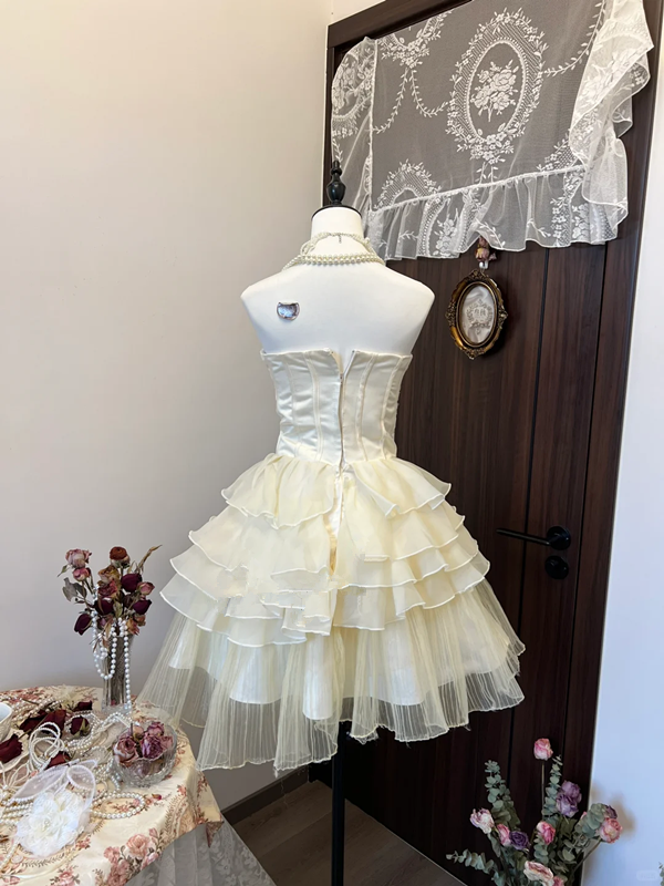 White tube top waist slim embroidery beautiful cake layer tulle skirt princess skirt homecoming dress R4327
