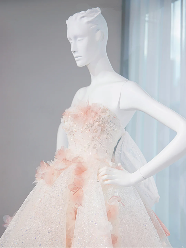 Light pink strapless, fitted waist, full-skirted ball gown, bridal dress R9025
