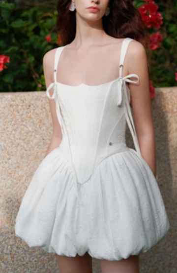White suspenders, slim waist, flower bud skirt, homecoming dress R4730