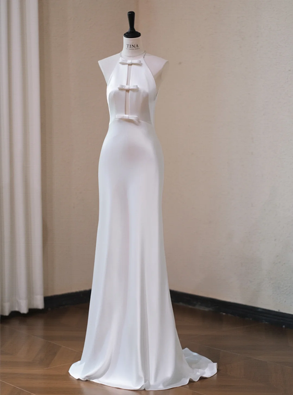 White sleeveless halterneck slim waist long bridal dress R5715