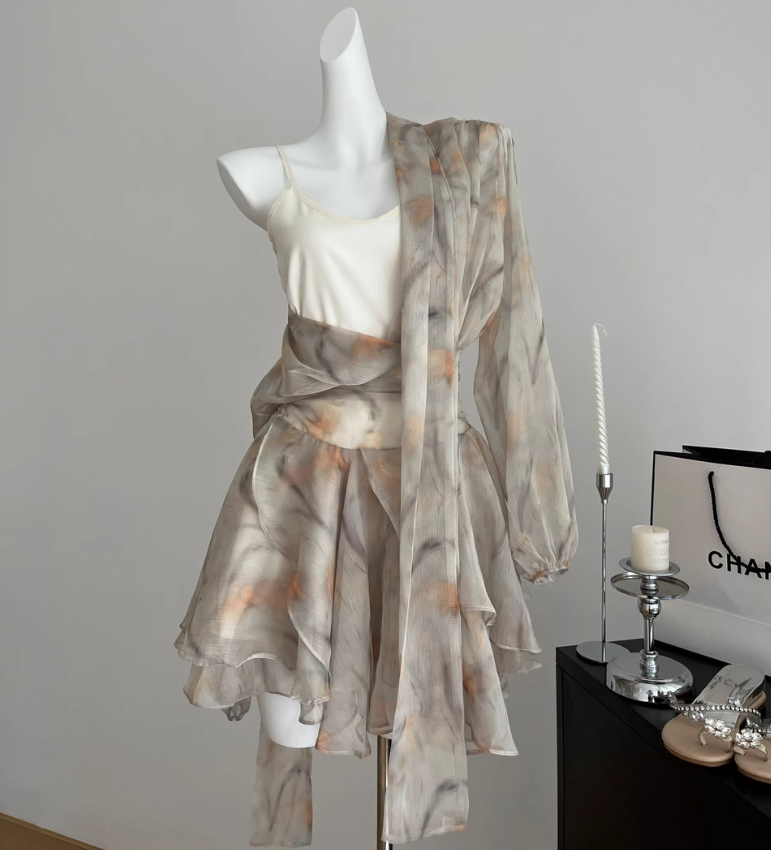 Long-sleeved V-neck puff sleeve chiffon yellow floral dress two-piece waisted short skirt R2106