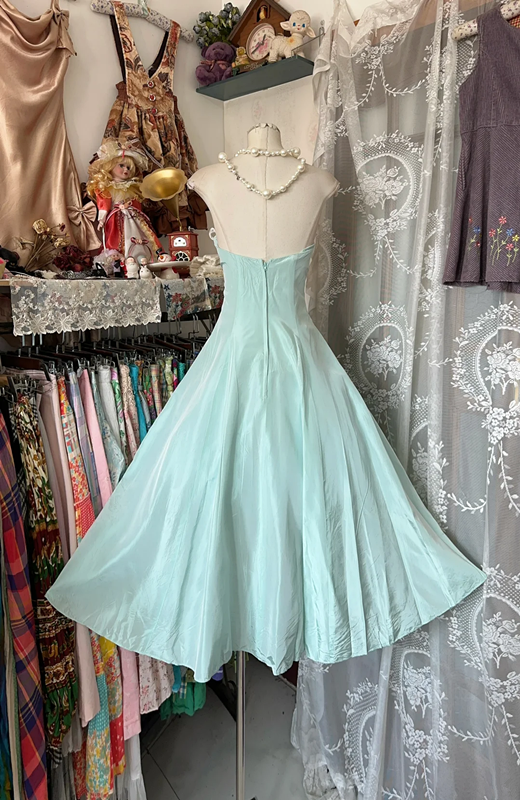 Light blue tube top slim waist A-line long skirt ball gown R6191