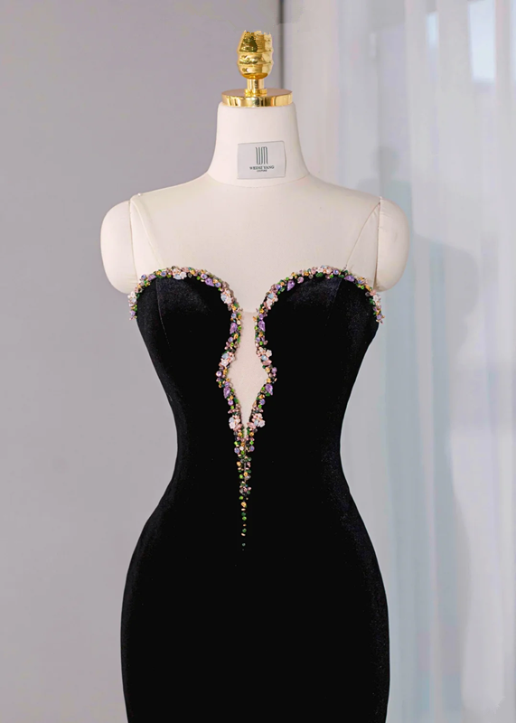 Black strapless, fitted, bodycon, long mermaid skirt ball gown/bridal dress R9026