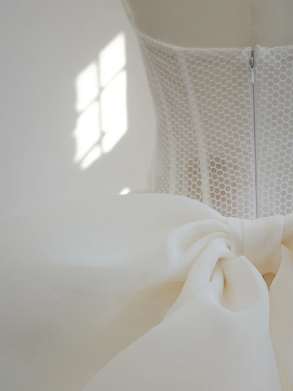 White strapless, fitted waist, full skirt, long ball gown, bridal dress R8475