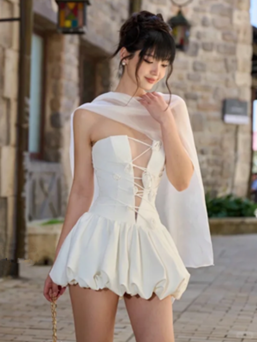 White tube top deep V waist slim flower bud skirt short skirt homecoming dress R4448