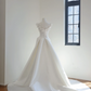 White 3D floral fitted long ball gown/bridal dress R8505