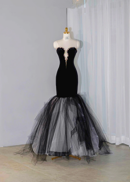 Black strapless, fitted, bodycon, long mermaid skirt ball gown/bridal dress R9026