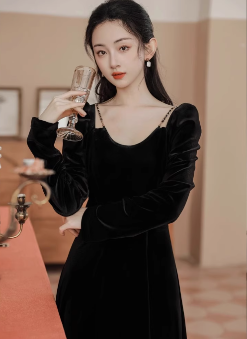 Velvet long-sleeved dress black retro high-end temperament suspender long skirt A-line dress R1530
