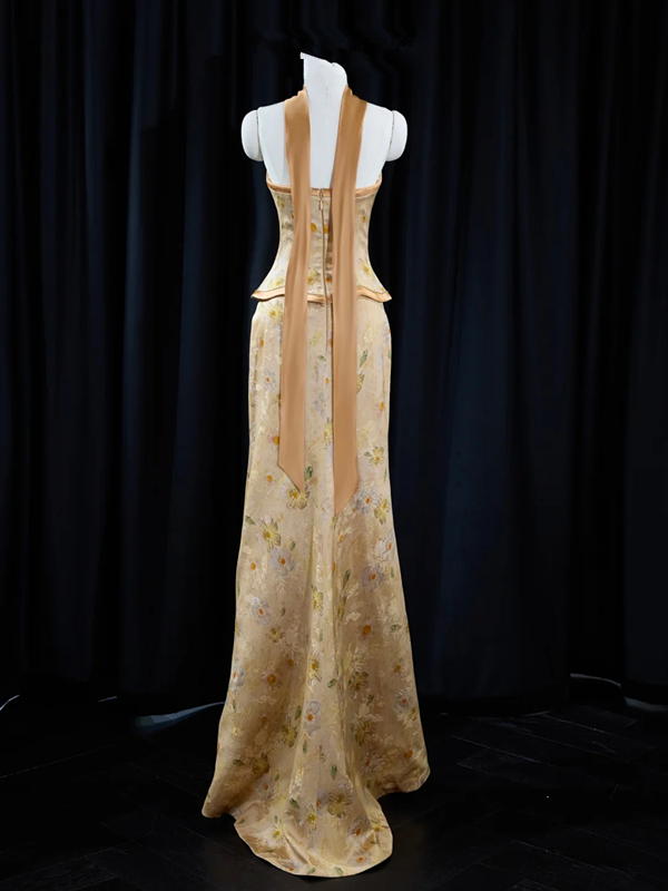 Yellow strapless fitted long ball gown/bridal dress R8937