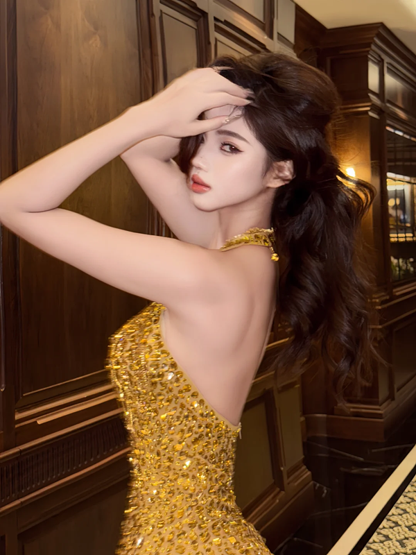 Gold halter neck rhinestone fitted waist sexy long ball gown R7070