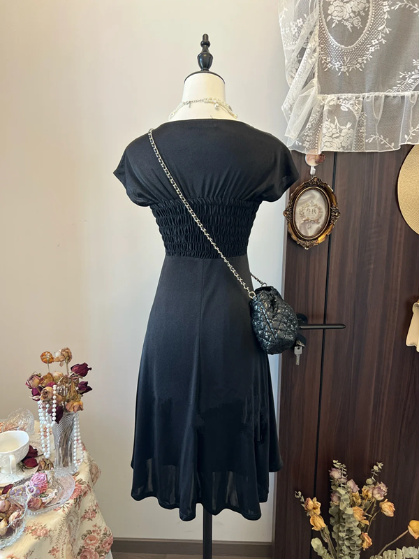 Black short-sleeved bow-neck design high-waisted slim-fitting short skirt homecoming dress R4247