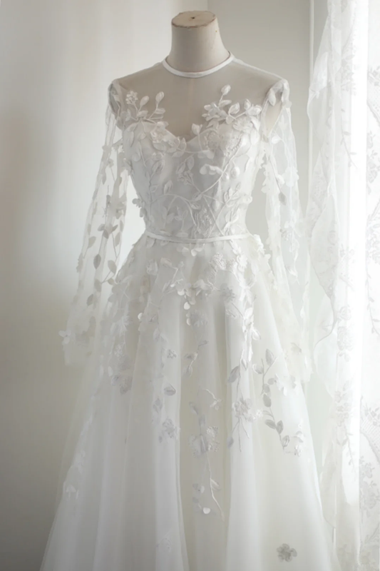 White sheer printed long-sleeved fitted ball gown R6790