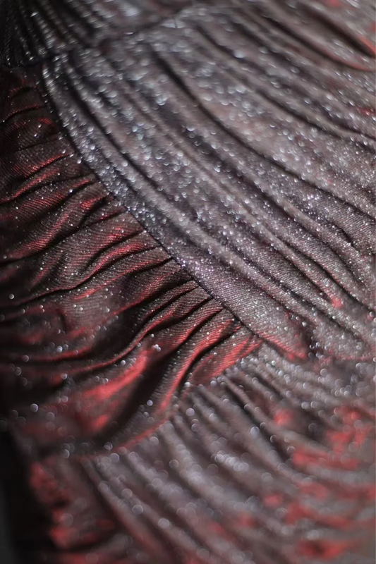 Dark red halter-neck, fitted, pleated, fishtail skirt, long ball gown R6751