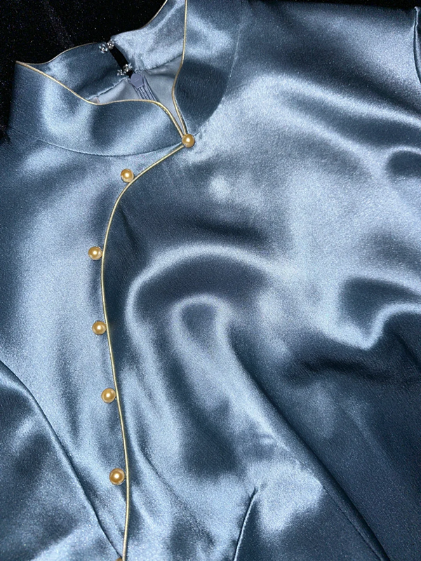 Light blue fitted floral print midi ball gown with a classic, elegant style R6869