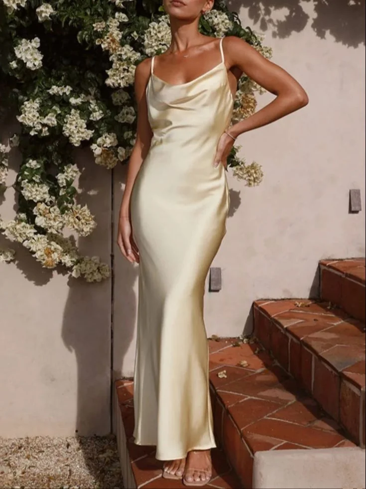 Light champagne satin halter-neck sexy fitted ball gown R8663