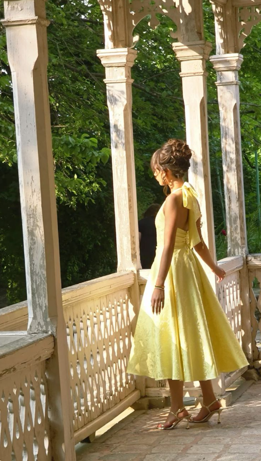 Vibrant Silky Halter Prom Gown Yellow Women's Corset Maxi Birthday Dress Evening Dress RS2937