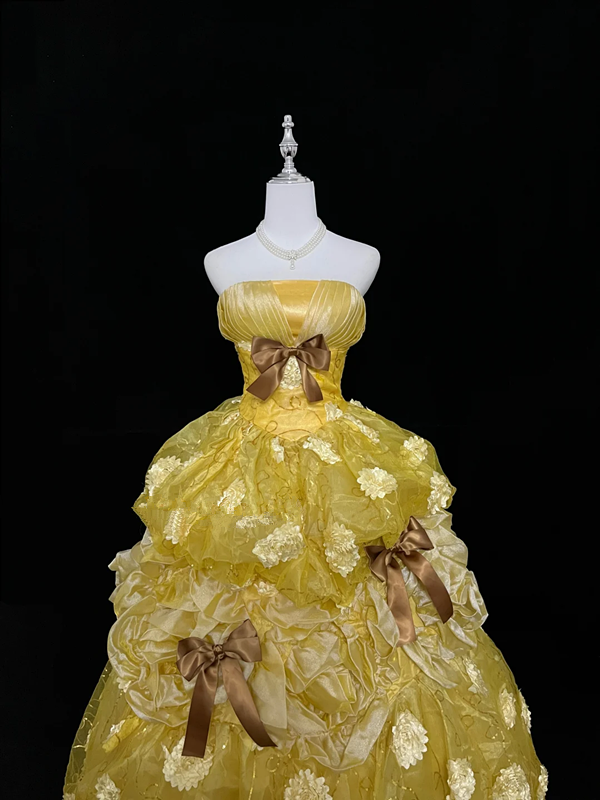 Gold strapless, fitted waist, full skirt, long ball gown R9058