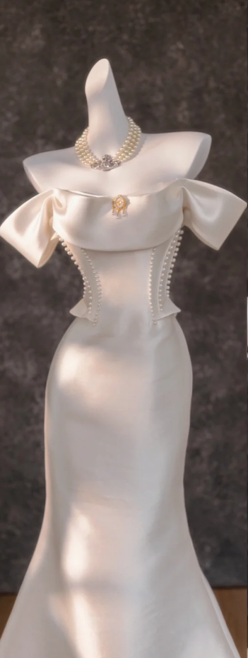 White satin one-shoulder slim waist hip fishtail long dress bridal gown R5788