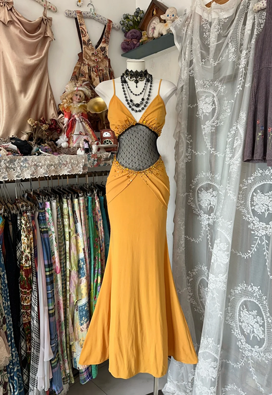 Yellow halter-neck fitted fishtail gown, ball gown R6351