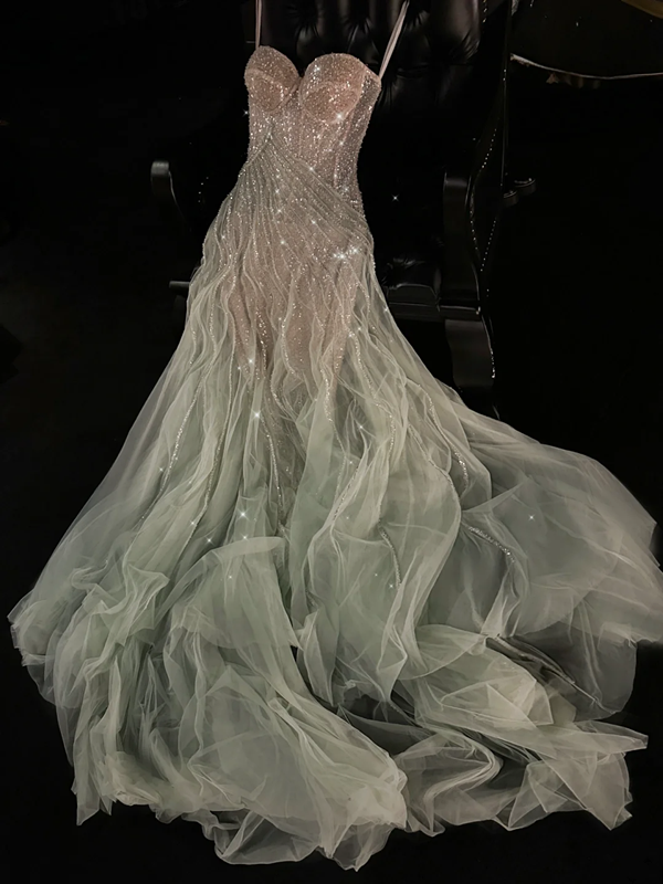 Light green sequined halter-neck fitted long ball gown R8819