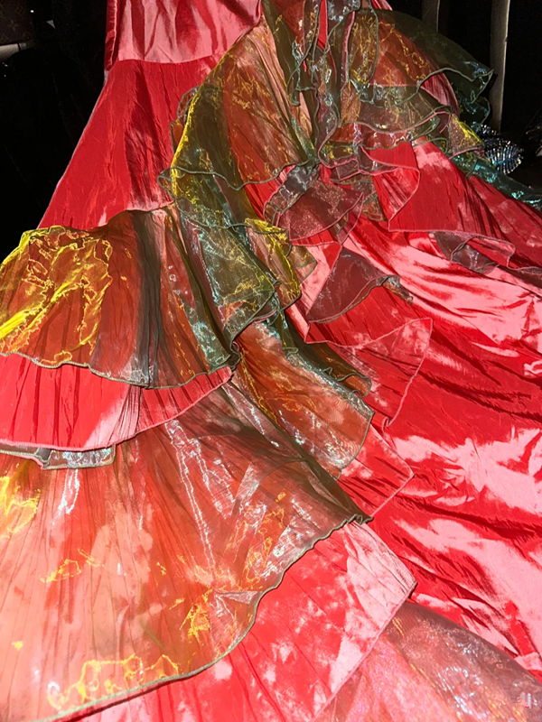 Pink strapless, fitted waist, flared skirt, fairy-like long ball gown R6952