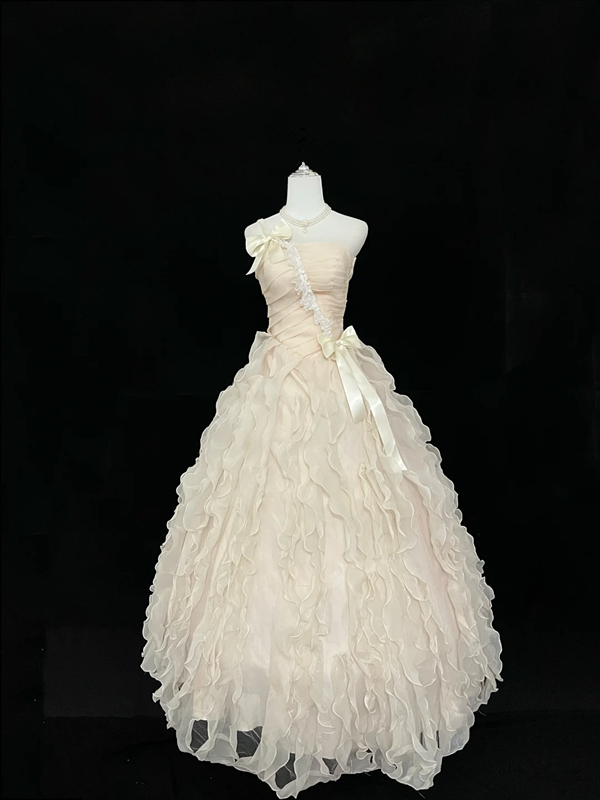 Light apricot strapless, fitted waist, full skirt, long ball gown, bridal dress R9059