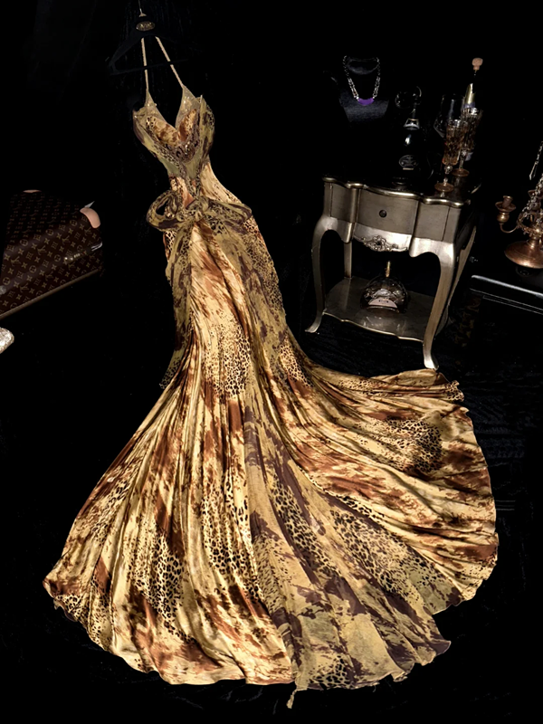 Gold satin halter neck fitted waist sexy long ball gown R6953