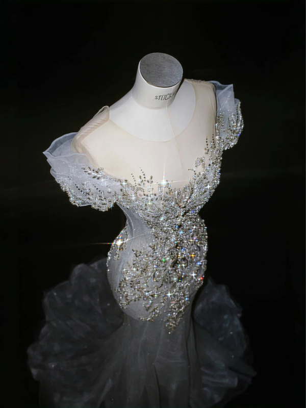 Light blue one-shoulder diamond waist-hugging hip-wrapped fishtail sexy long skirt, prom dress R5643