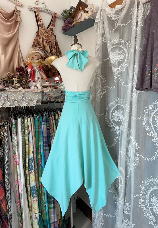 Lake blue halter neck, fitted waist, asymmetrical hem short skirt, ball gown R6274