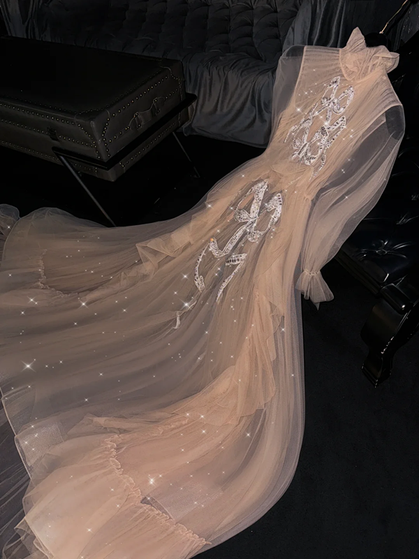 Light apricot long-sleeved fitted and sexy long ball gown/bridal dress R8760