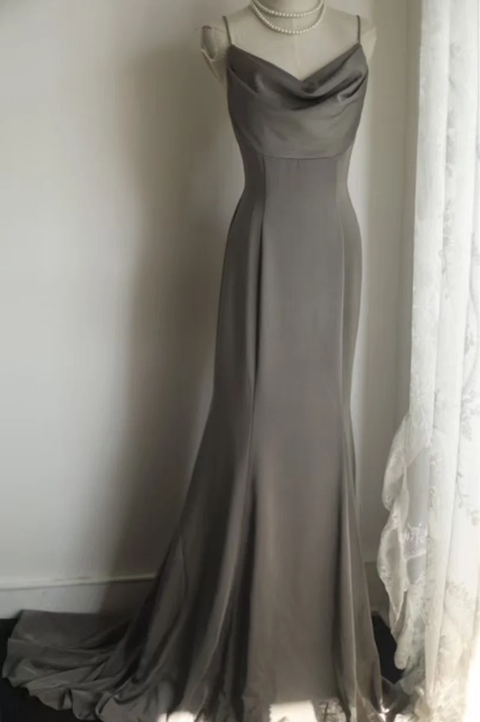 Grey halter-neck, fitted waist, backless, sexy long ball gown R6832